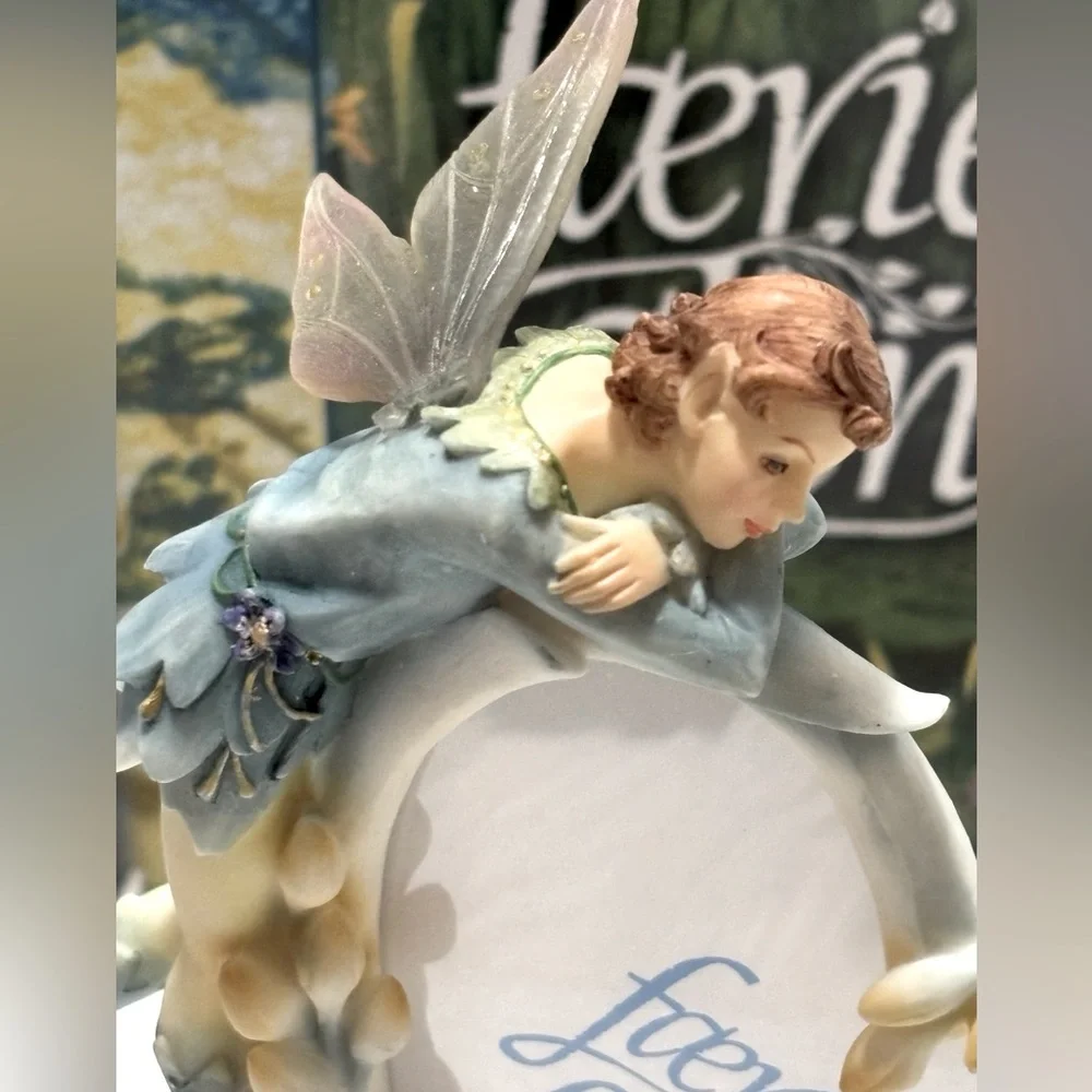 Faerie Glen “longing for you “ Heart Shaped picture frame figurine
